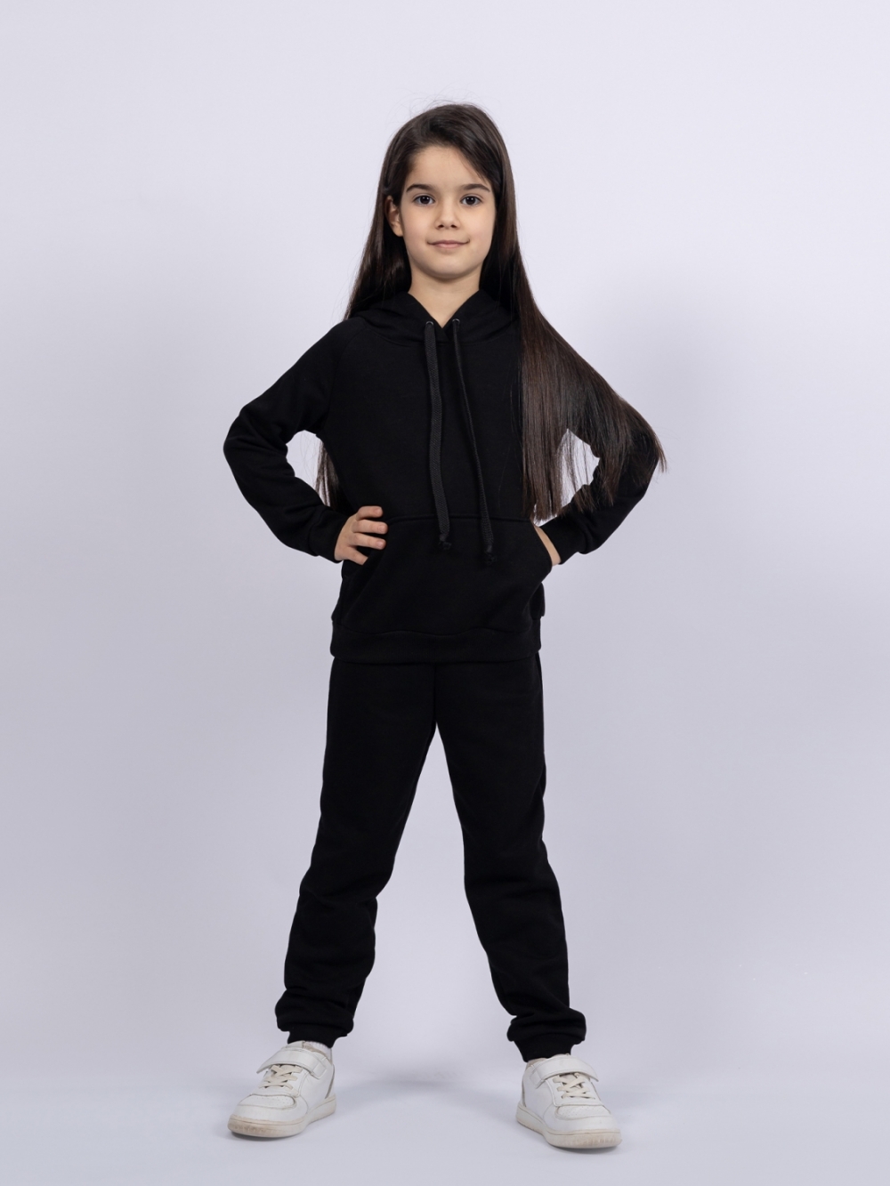 311-Ч. Свитшот с капюшоном + Штаны, хлопок 65%, 35% ПЭ, 3-х нитка ( без начеса) черный 122,128,134,140